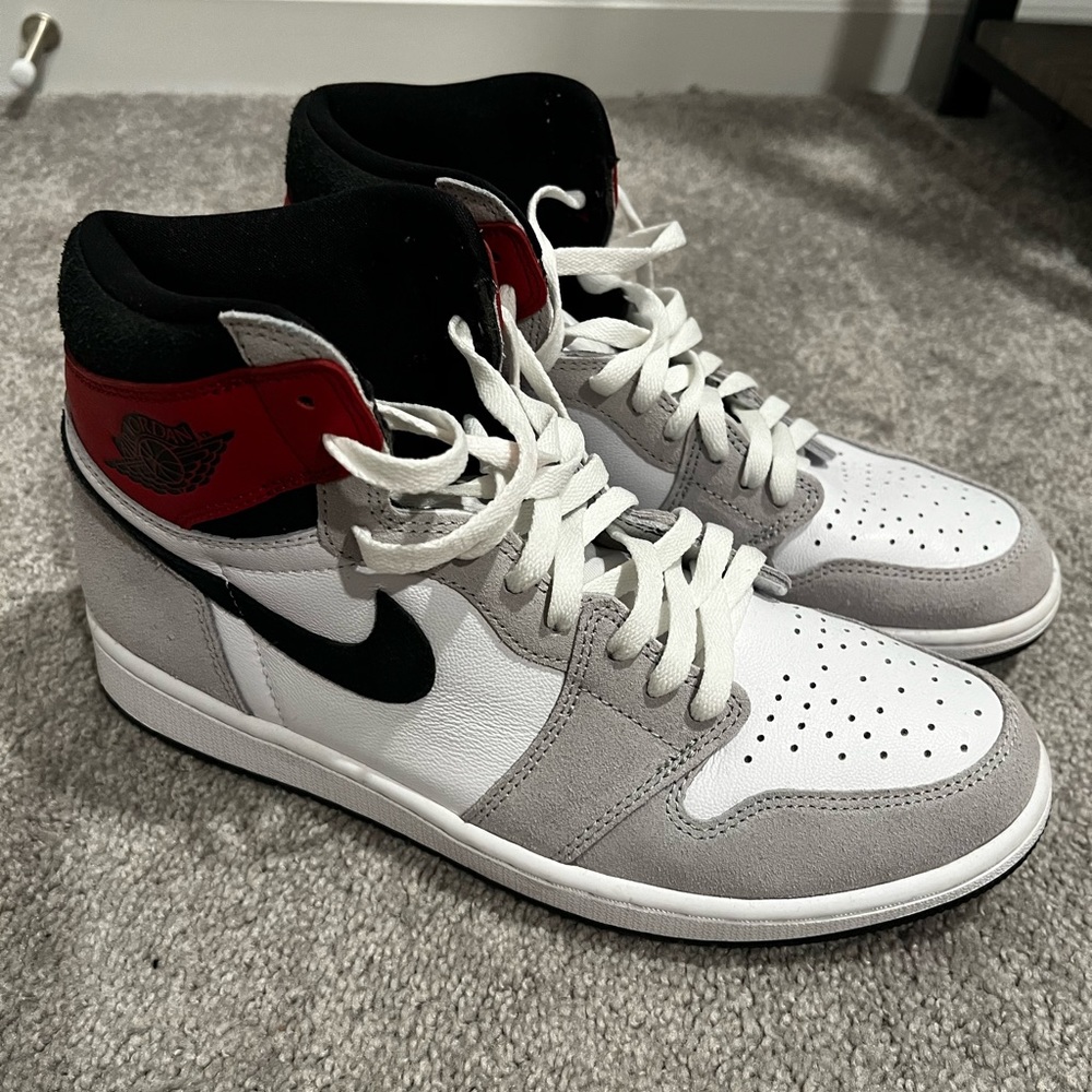Jordan 1 Smoke Grey